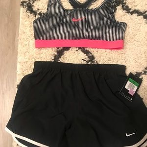 Nike set NWT